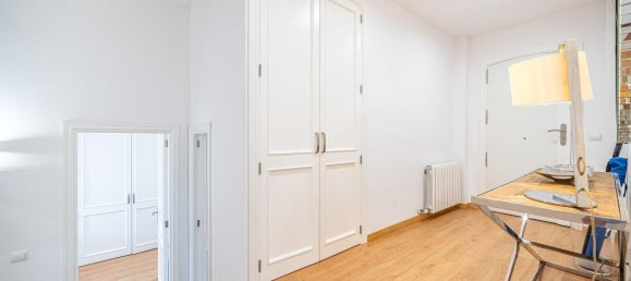 Apartamento de 3 dormitorios en Palma de Mallorca, Spain No. 167957 4