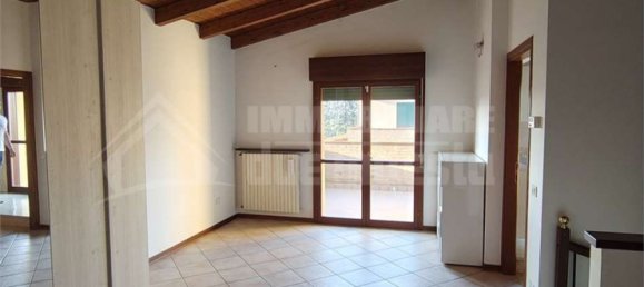 7 bedrooms Apartment in Reggio Emilia, Italy No. 347346 9
