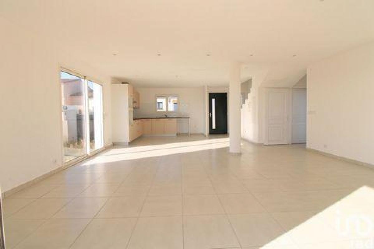 4 chambres Maison à Azille, France No. 28023