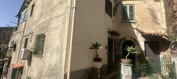 Casa de 6 habitaciónes en Pagliara, Italy No. 301729 2