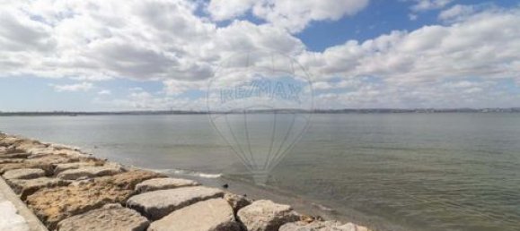 2 Schlafzimmer Wohnung in Barreiro, Portugal, Nr. 323075 5