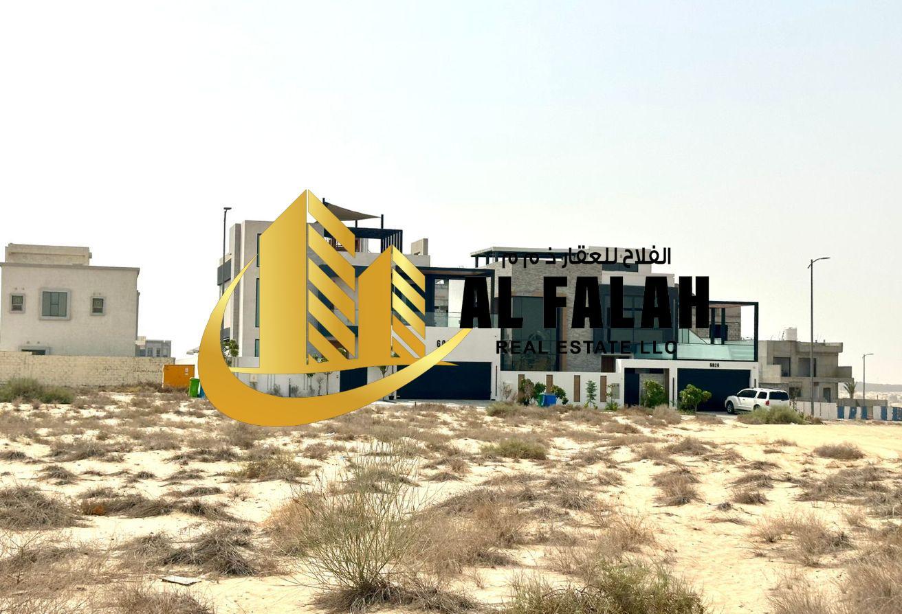 390m² Land in Tilal City, UAE No. 104688