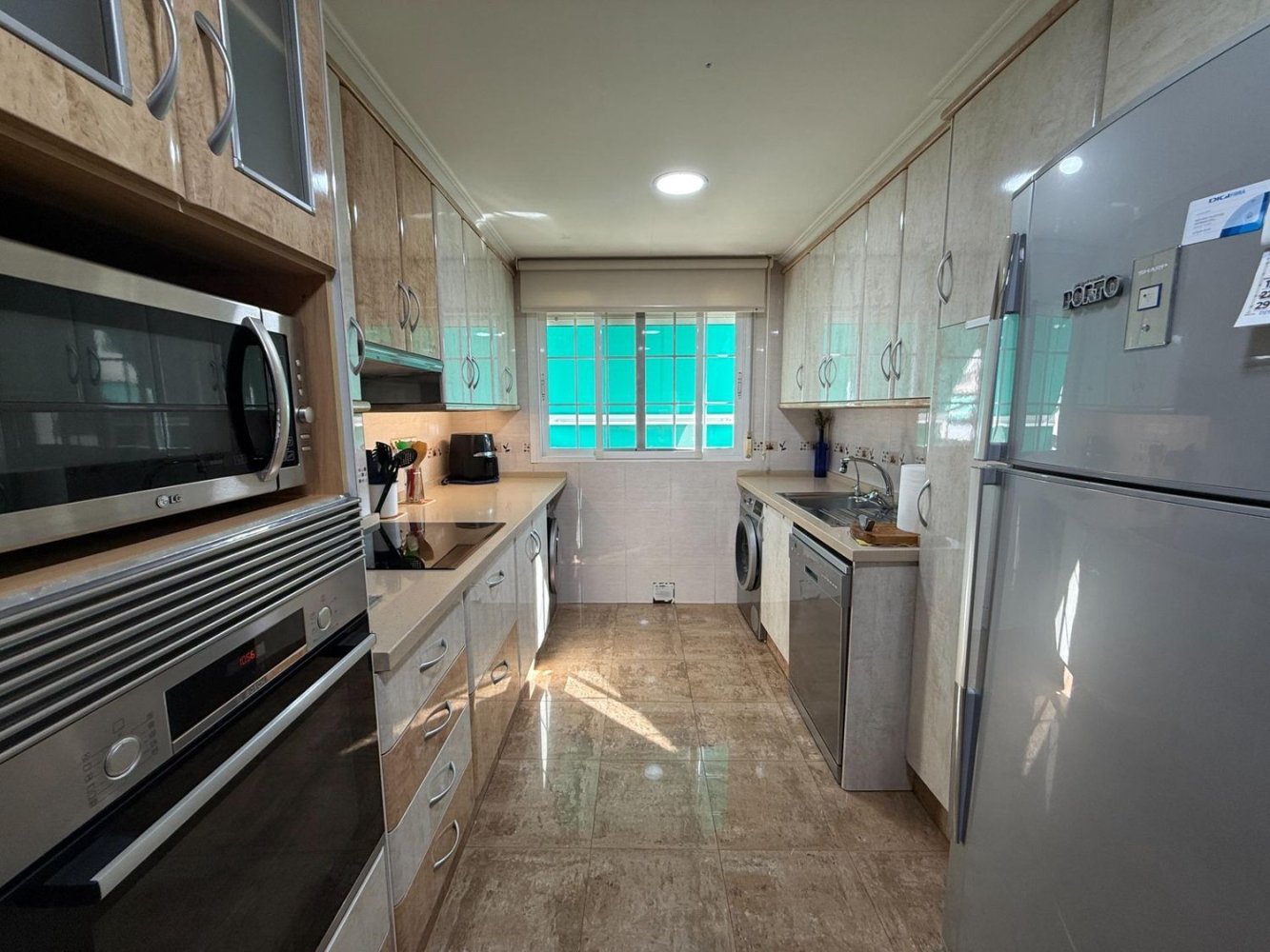 4 bedrooms Apartment in Alicante, Spain No. 271359