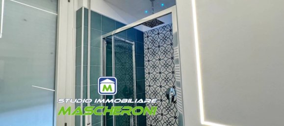 1 chambre Appartement à Milan, Italy No. 331056 10