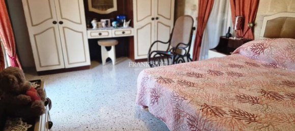 3 chambres Maison à Zebbug, Malta No. 2211 10