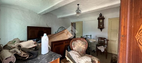 2 Schlafzimmer Haus in Giaveno, Italy, Nr. 170302 11