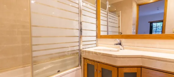 2 bedrooms Apartment in Cascais, Portugal No. 104408 3