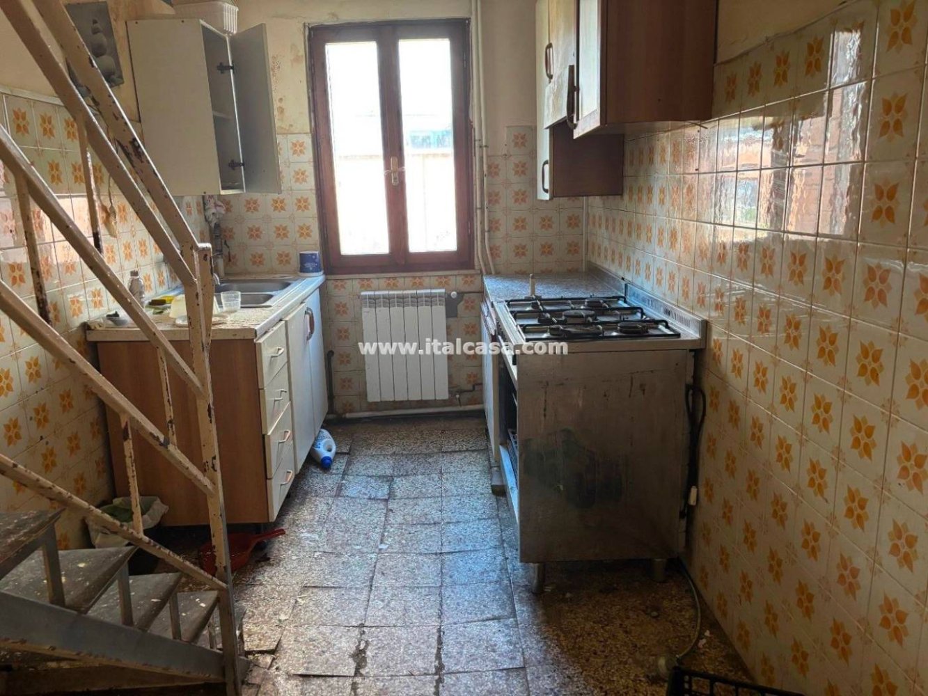 3 Schlafzimmer Haus in Curtatone, Italy, Nr. 353807