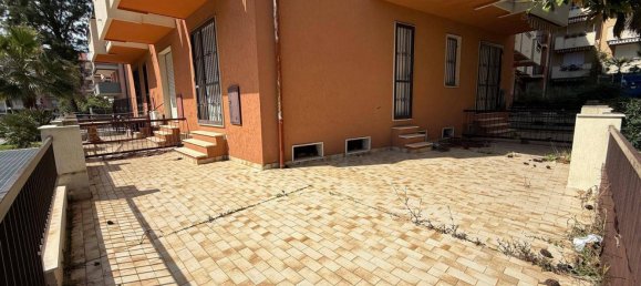 2 rooms Apartment in San Bartolomeo al Mare, Italy No. 286603 12