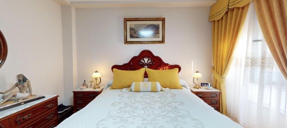 3 bedrooms Apartment in Cordoba, Spain No. 108312 2