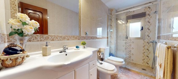 3 bedrooms Apartment in Cordoba, Spain No. 108312 6