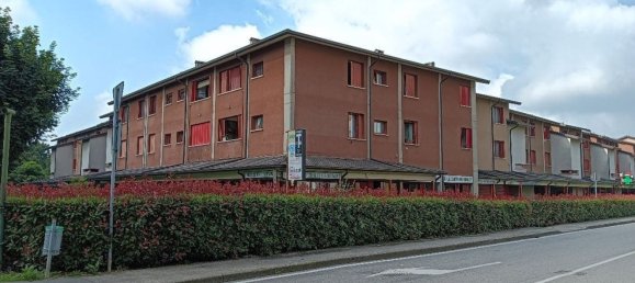 3 rooms Apartment in Cavenago di Brianza, Italy No. 186889 2