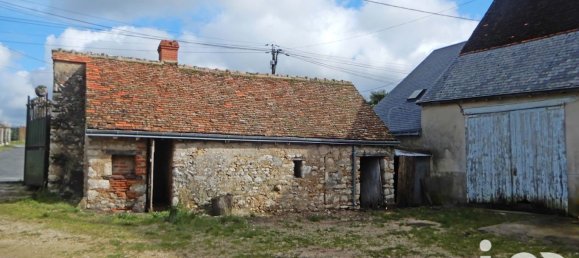 5 bedrooms House in Vineuil, France No. 78882 9