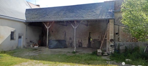 5 bedrooms House in Vineuil, France No. 78882 11