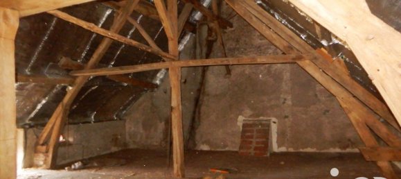 5 bedrooms House in Vineuil, France No. 78882 12