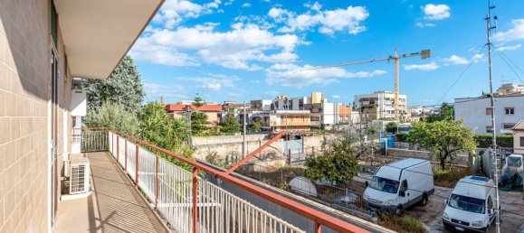 Villa T4 em Bari, Italy N.º 24744 14