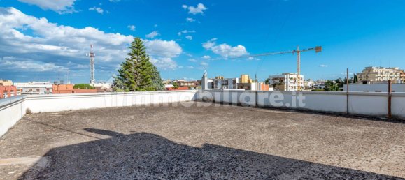 Villa T4 em Bari, Italy N.º 24744 8