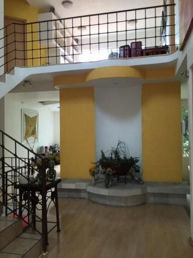 4 bedrooms House in Ciudad Lopez Mateos, Mexico No. 154448