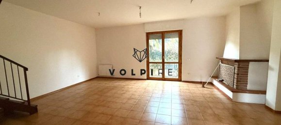 3 bedrooms House in Castel Ritaldi, Italy No. 68085 4