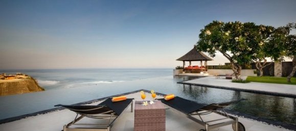 4 bedrooms Villa in South Kuta, Indonesia No. 2985 3