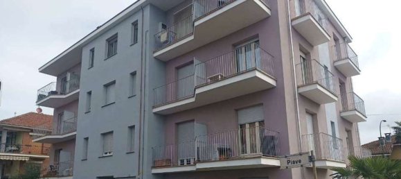 4 rooms Apartment in Cavallermaggiore, Italy No. 257409 13