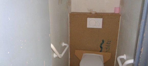 4 bedrooms House in Mayenne, France No. 333039 19