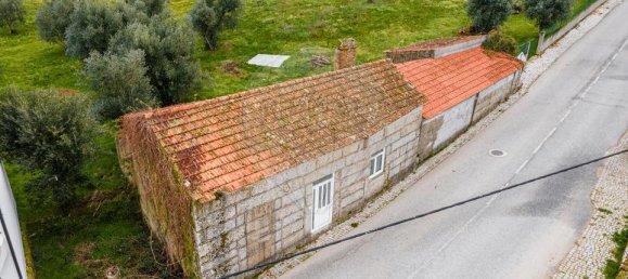 1 bedroom House in Algodres, Portugal No. 35273 8