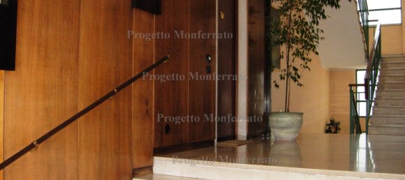 3 Schlafzimmer Wohnung in Casale Monferrato, Italy, Nr. 355514 2