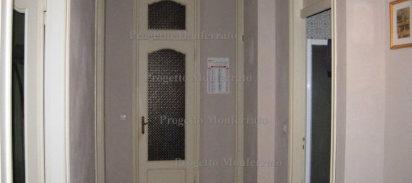 3 Schlafzimmer Wohnung in Casale Monferrato, Italy, Nr. 355514 9
