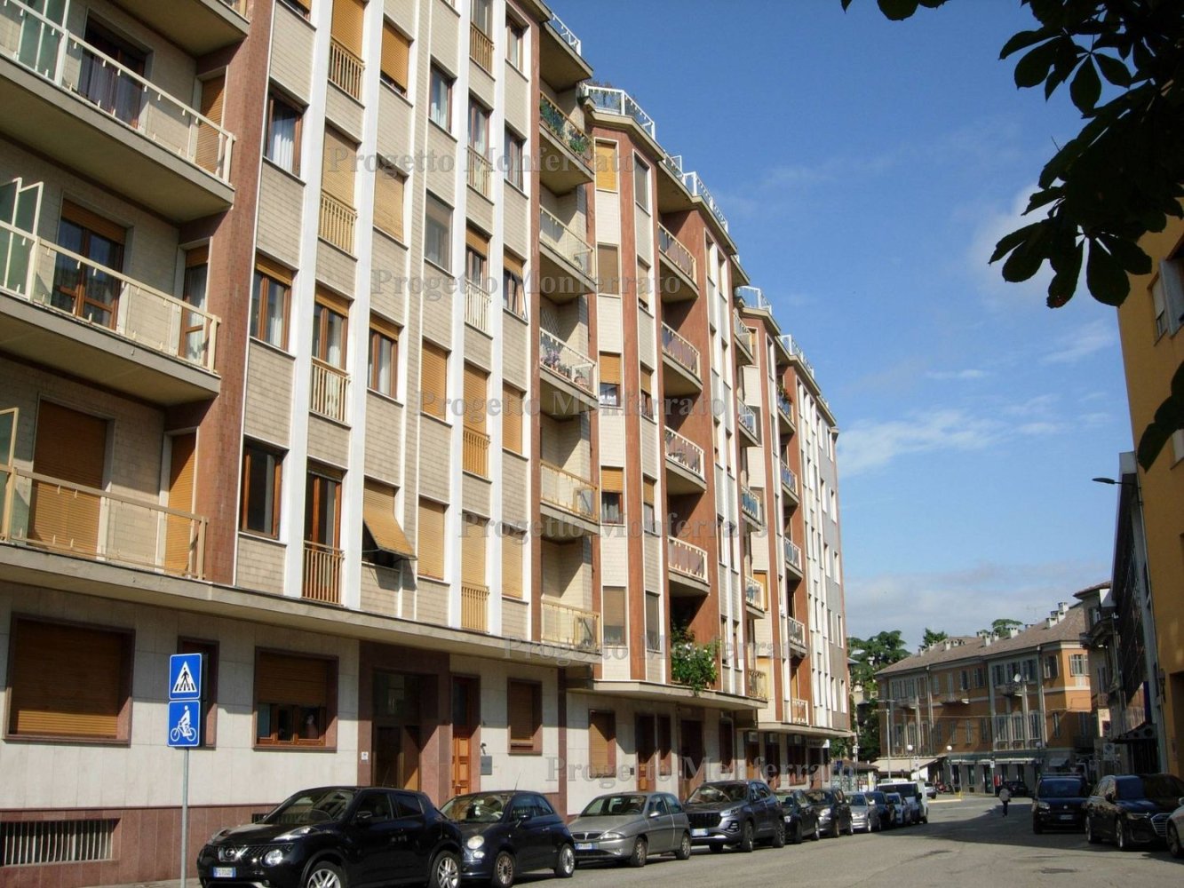 3 Schlafzimmer Wohnung in Casale Monferrato, Italy, Nr. 355514