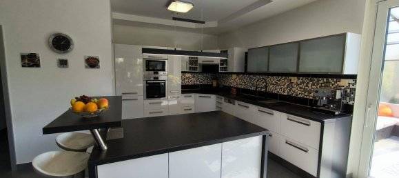 3 bedrooms House in Zurndorf, Austria No. 156640 3