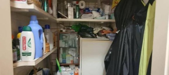 8 rooms Apartment in Livorno, Italy No. 131584 27