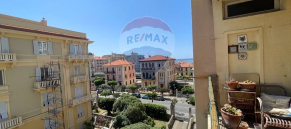 5 rooms Apartment in Chiavari, Italy No. 307998 39