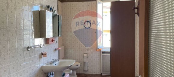 5 rooms Apartment in Chiavari, Italy No. 307998 41