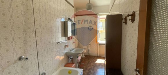 5 rooms Apartment in Chiavari, Italy No. 307998 40