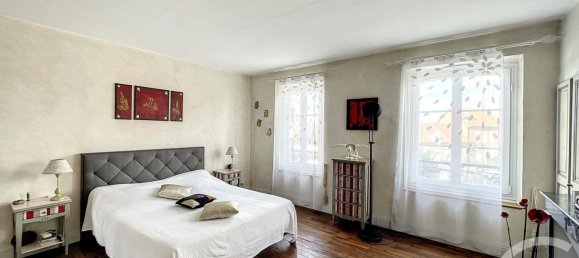 5 bedrooms House in Yvoy-le-Marron, France No. 89952 27