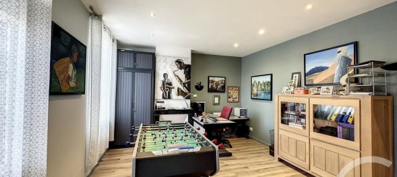 5 bedrooms House in Yvoy-le-Marron, France No. 89952 11