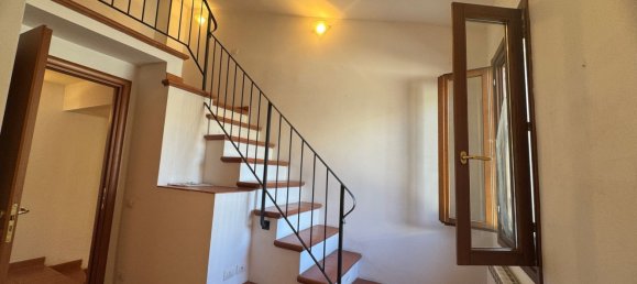 3 rooms Duplex in Florence, Italy No. 51368 19