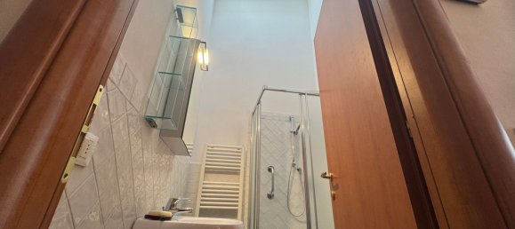 3 rooms Duplex in Florence, Italy No. 51368 15