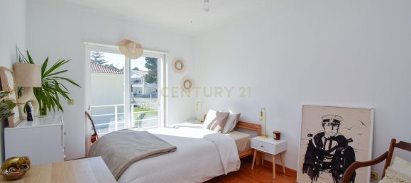 3 bedrooms Villa in Cascais, Portugal No. 40355 13