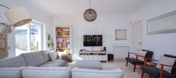 3 bedrooms Villa in Cascais, Portugal No. 40355 24