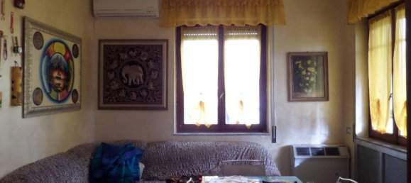 4 rooms Villa in Cadeo, Italy No. 118372 7