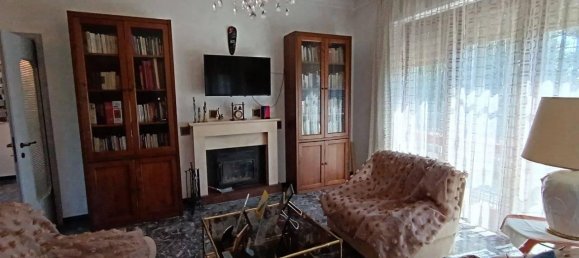 4 rooms Villa in Cadeo, Italy No. 118372 3