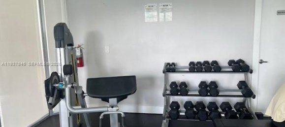 4 غرف نوم عقار تجاري في Miami, الولايات المتحدة رقم 615118 2