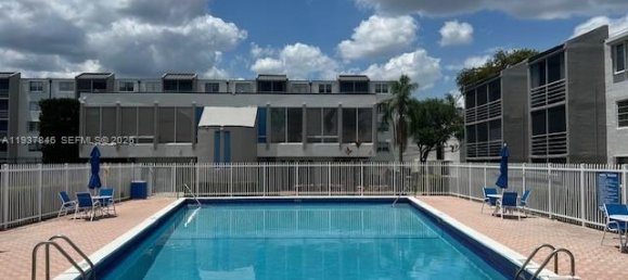 4 غرف نوم عقار تجاري في Miami, الولايات المتحدة رقم 615118 9