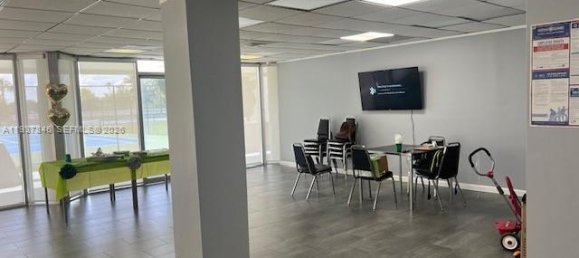 4 غرف نوم عقار تجاري في Miami, الولايات المتحدة رقم 615118 6