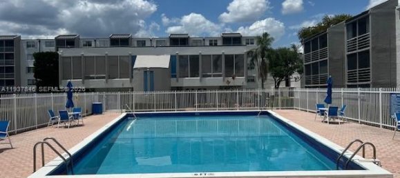 4 غرف نوم عقار تجاري في Miami, الولايات المتحدة رقم 615118 10