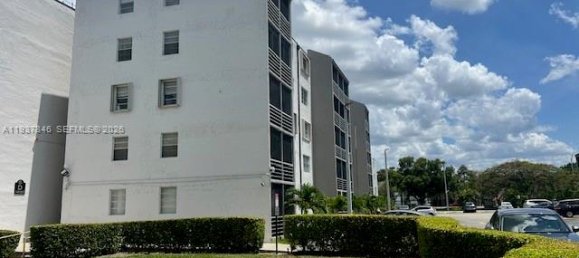 4 غرف نوم عقار تجاري في Miami, الولايات المتحدة رقم 615118 11