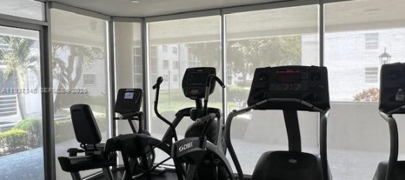 4 غرف نوم عقار تجاري في Miami, الولايات المتحدة رقم 615118 4