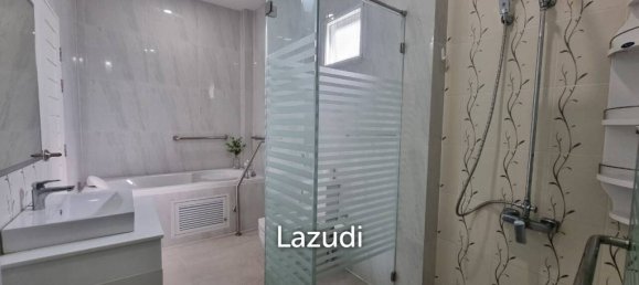 Café/restaurante de 5 dormitorios en Sattahip, Thailand No. 15493 6